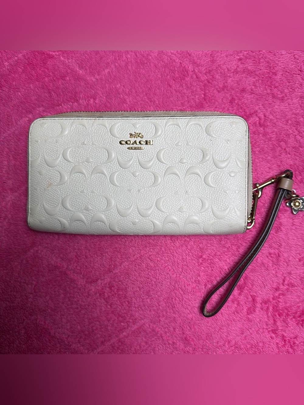 COACH White and cream wallet